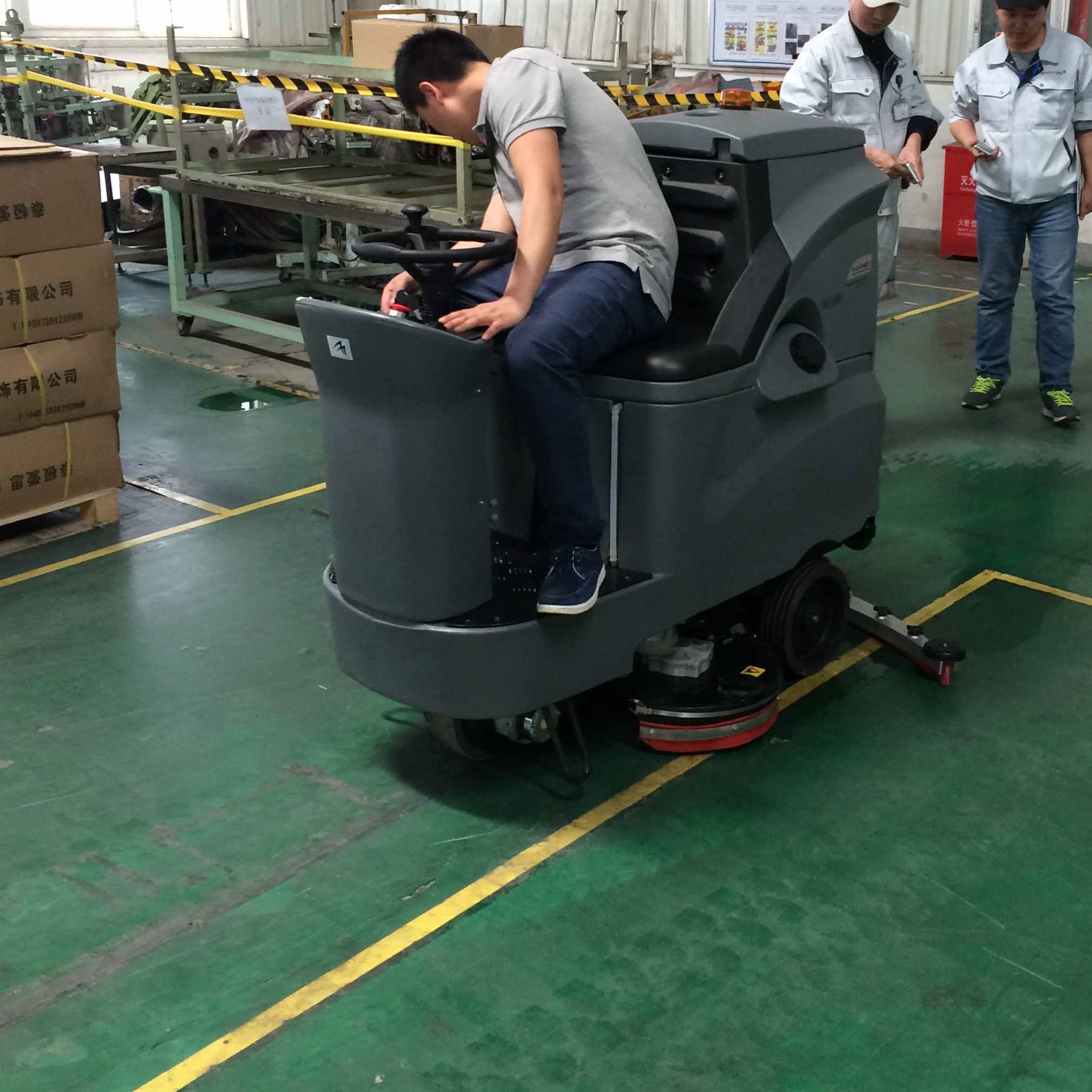 洗地機(jī)的正確購(gòu)買(mǎi)途徑有哪些，以及洗地機(jī)價(jià)格